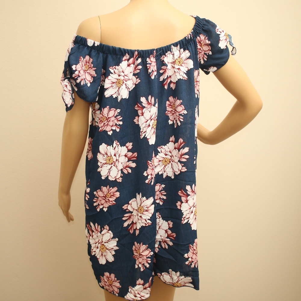 NEW Miley + Molly Floral Off Shoulder Tunic Top S - Picture 4 of 8